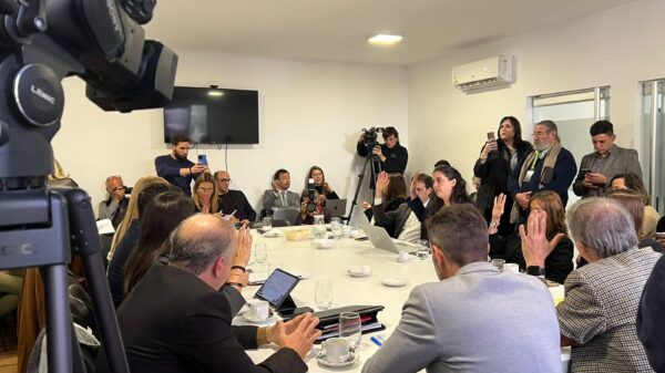 comision granata