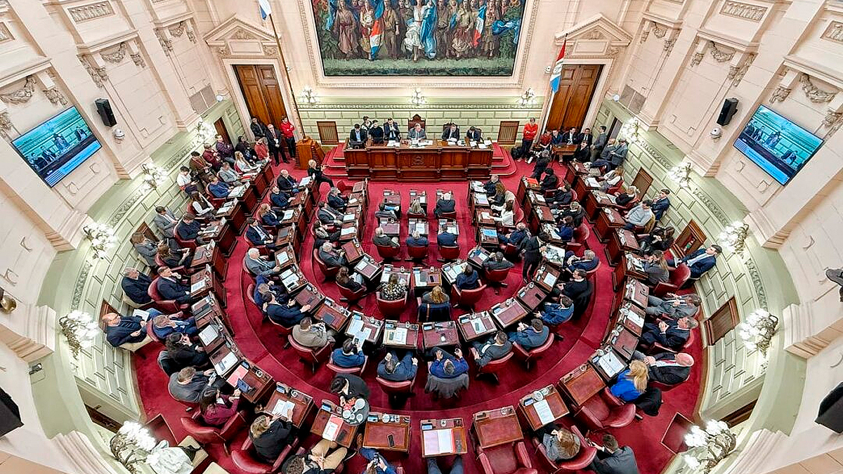 Santa Fe tiene una oportunidad histórica. No reforma sus Constitución desde 1962. Pasaron dictaduras, cambios de modelo, nuevos derechos, y el sistema judicial, en algunos aspectos, quedó congelado en otro siglo.