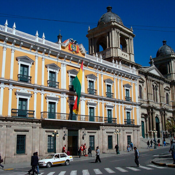 Elecciones en Bolivia. Según la consultora Ipsos Ciesmori; la corrupción financiera-política y el desempleo son las mayores preocupaciones.