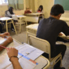 estudiantes de secundaria por el dia del preceptor