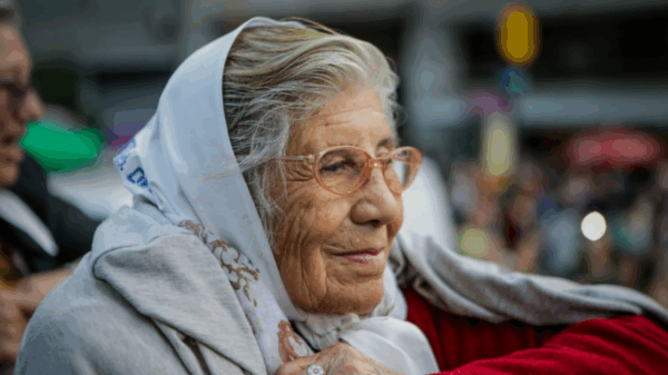 Azucena Díaz, Madre de Plaza de Mayo