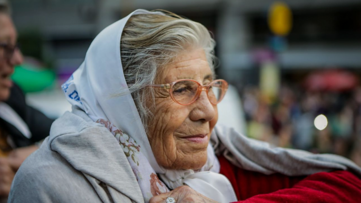Azucena Díaz, Madre de Plaza de Mayo