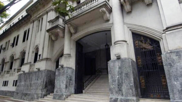 La justicia santafesina encara cambios históricos tras la aprobacion de la reforma constitucional.