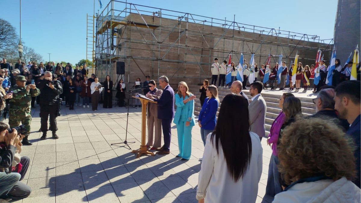 Javkin presentó el proyecto de ordenanza de autonomía municipal