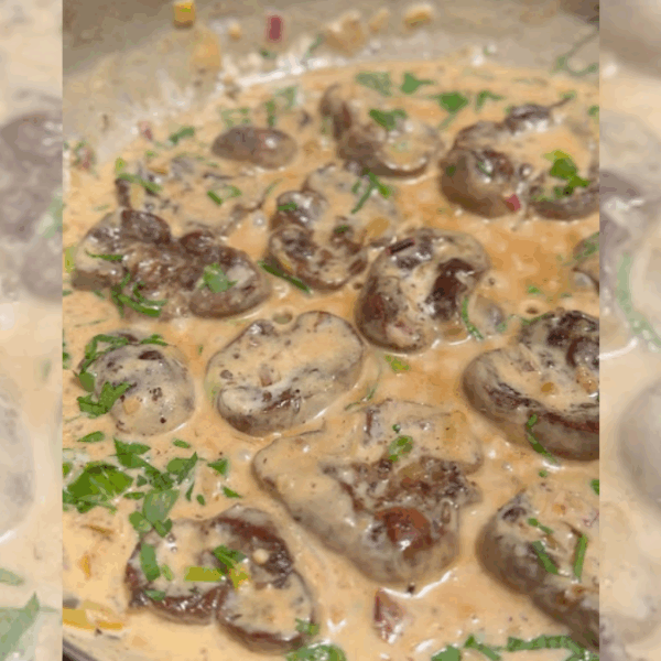 riñoncitos al vino blanco con salsa de verdeo