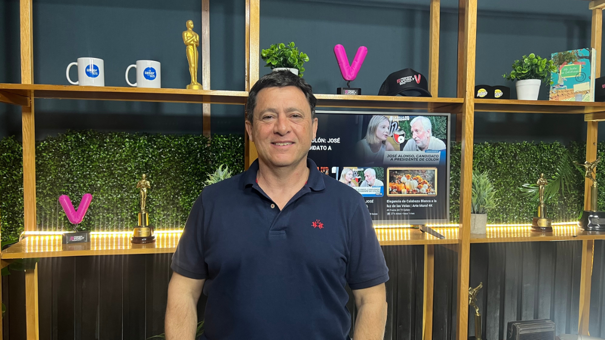 Gustavo Abraham, candidato a presidente de Colón, durante la entrevista en el estudio de “La Silla del Presidente”, el canal de YouTube de LT9.