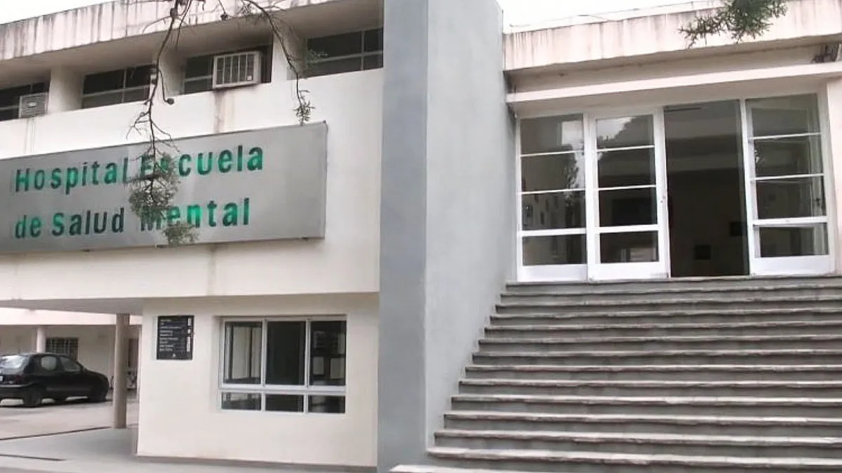 Hospital Escuela de Salud Mental de Paraná donde quedó internado