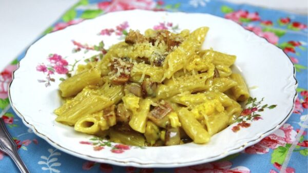 Mostacholes a la carbonara