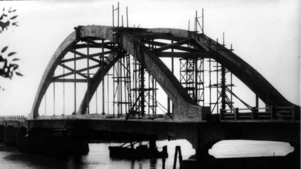 Puente Carretero